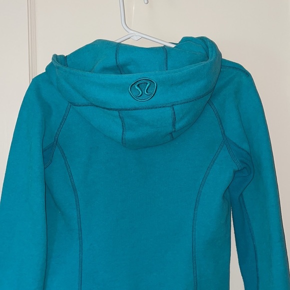 Lululemon jacket - Picture 4 of 6